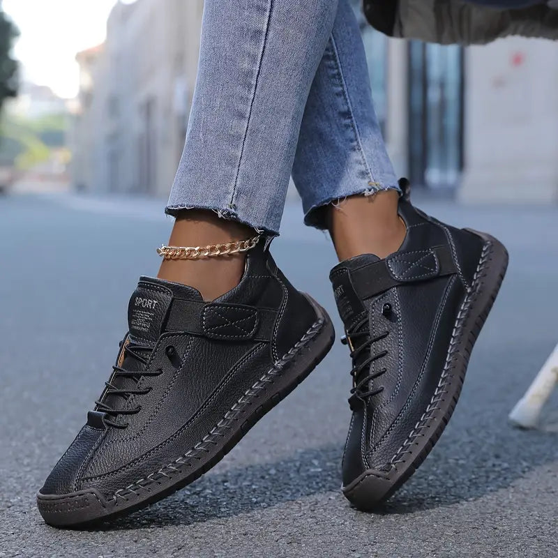 Mia - Women's Comfortable Orthopedic Sneakers