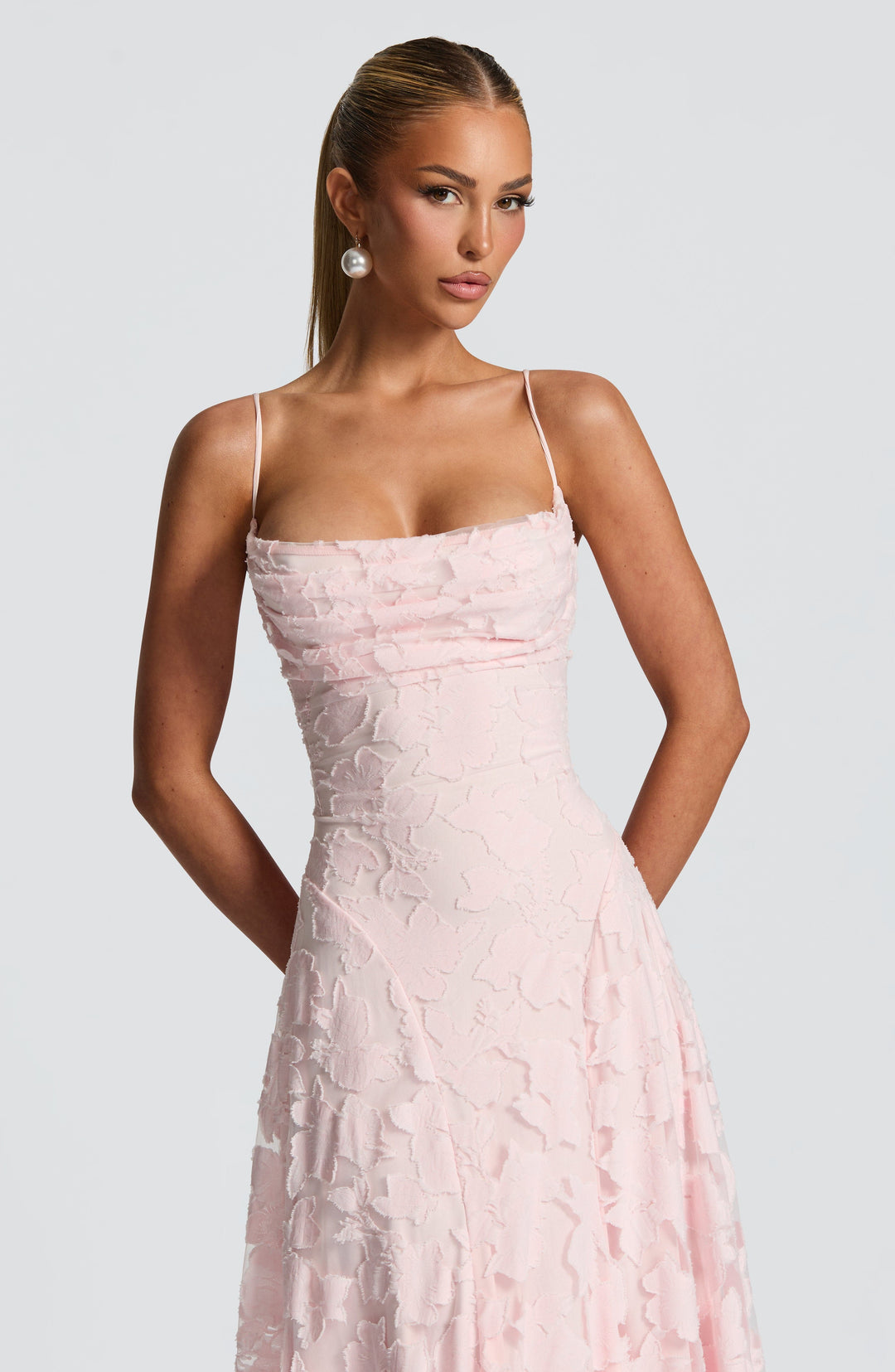 Maevy | Elegant Maxi Dress